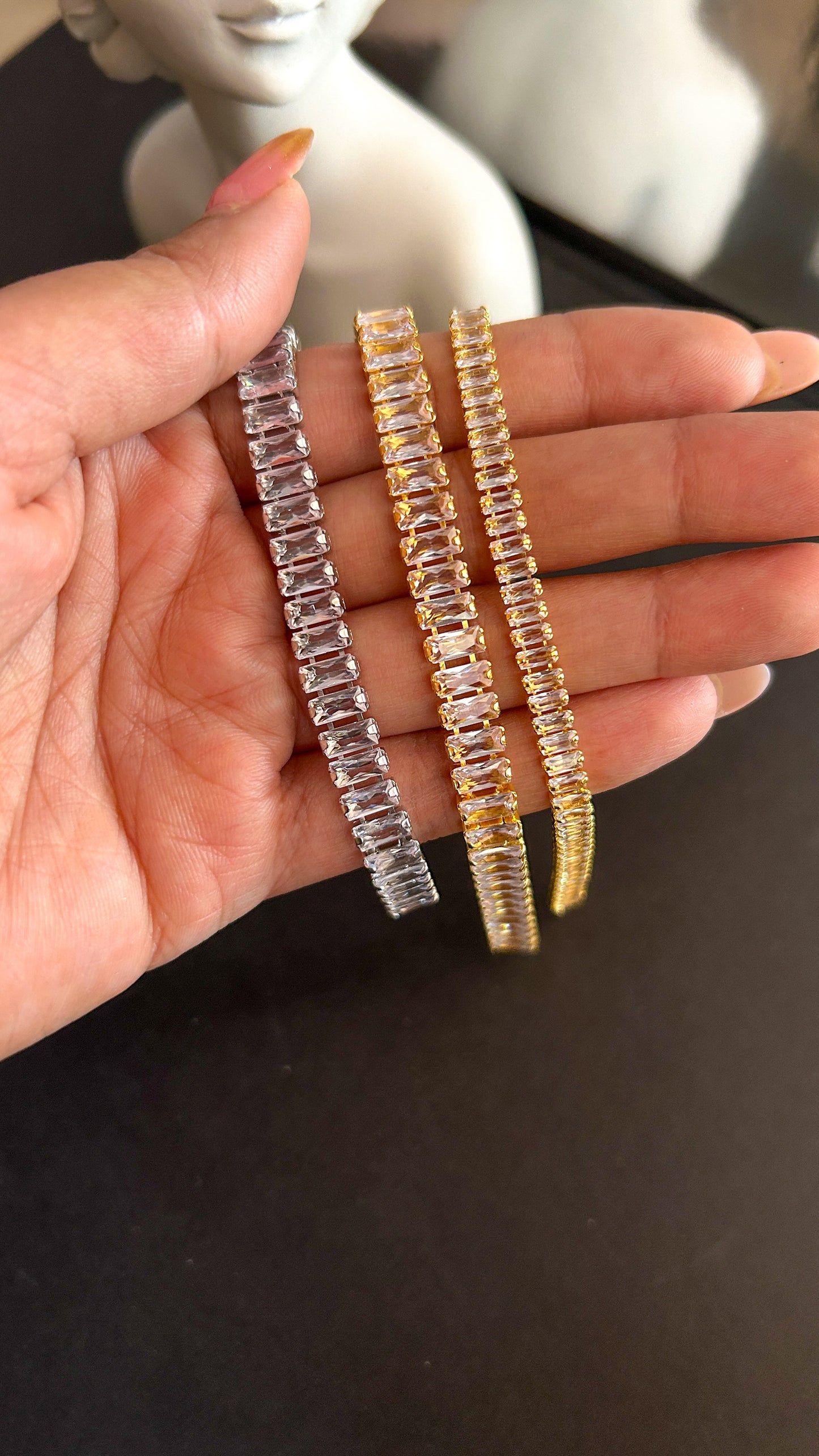 Tennis bracelet 1.0