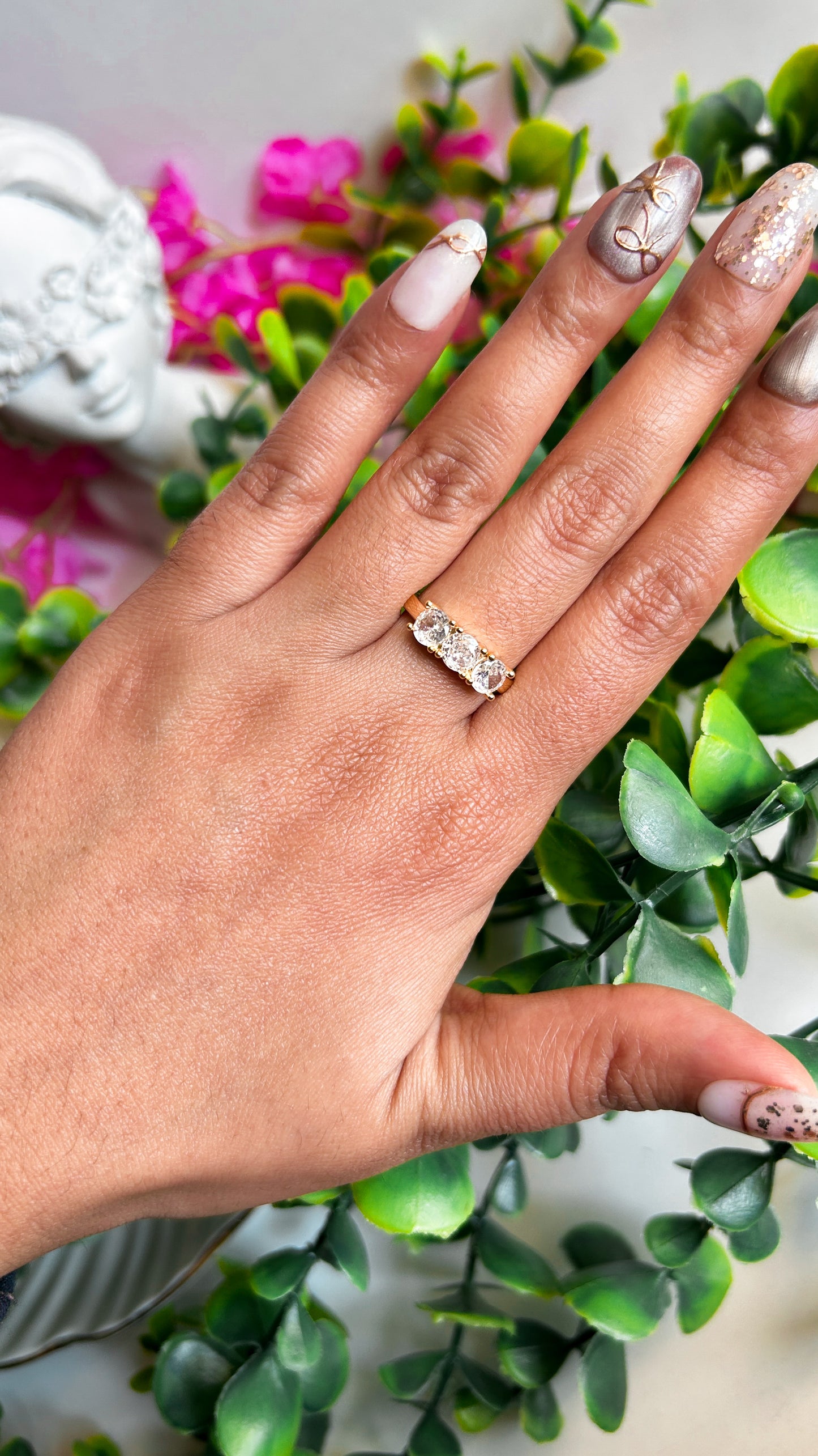 Three stone ring( adjustable)