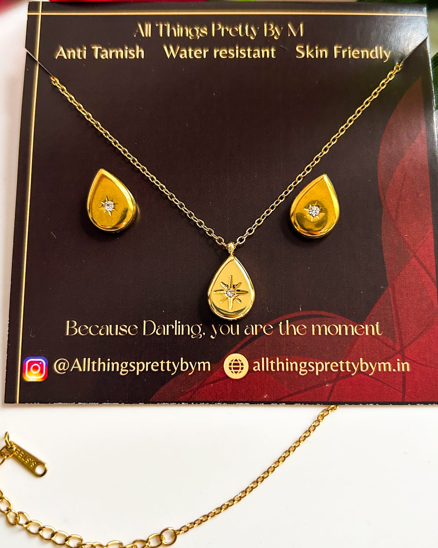 Star of awn combo( necklace+ earrings)
