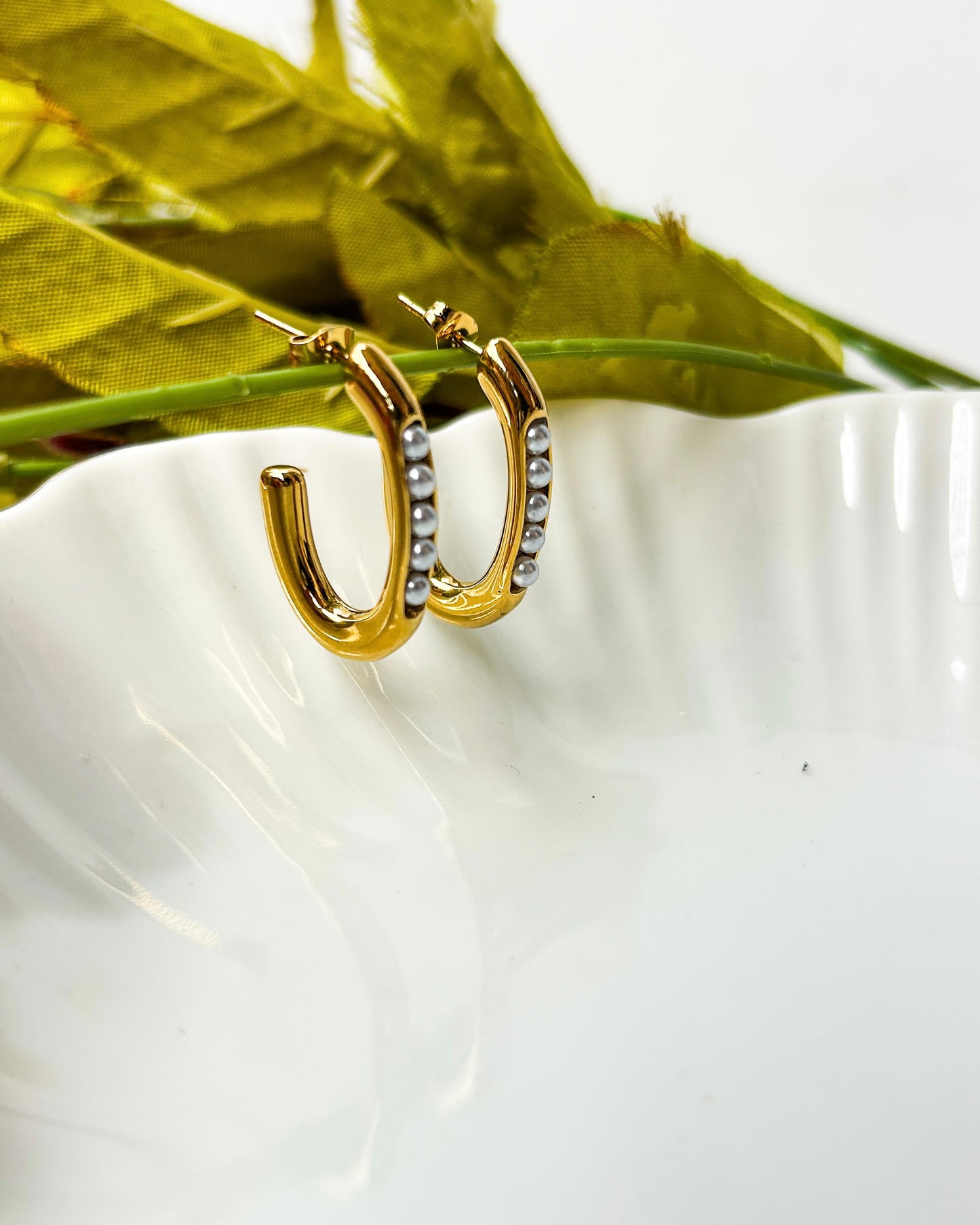 Luxe pearl earrings