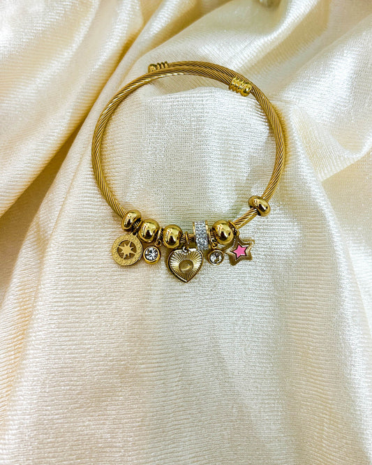 Pink star charm bracelet