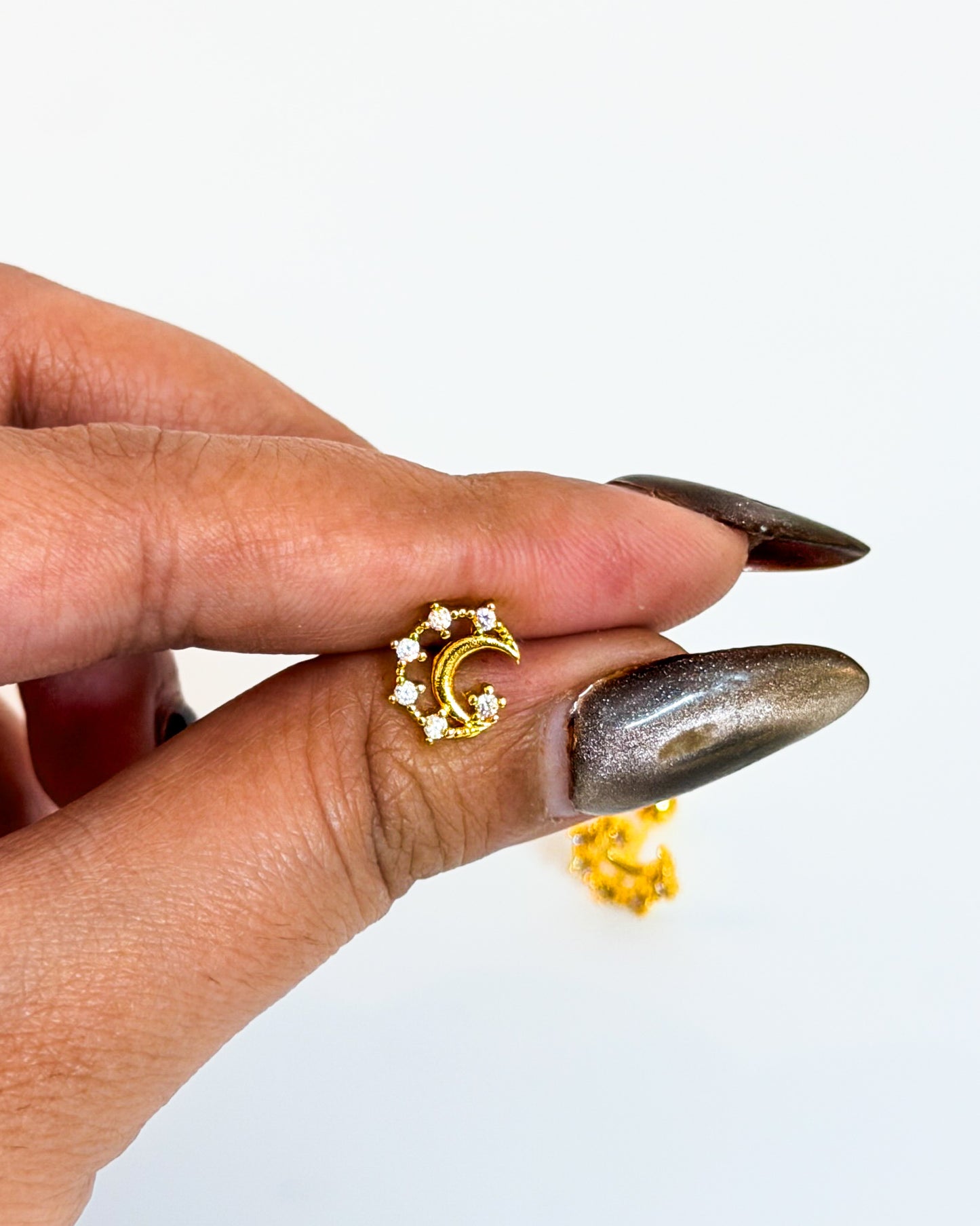 Moon ball back studs