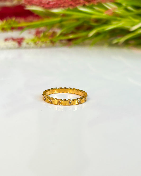 Honeycomb ring