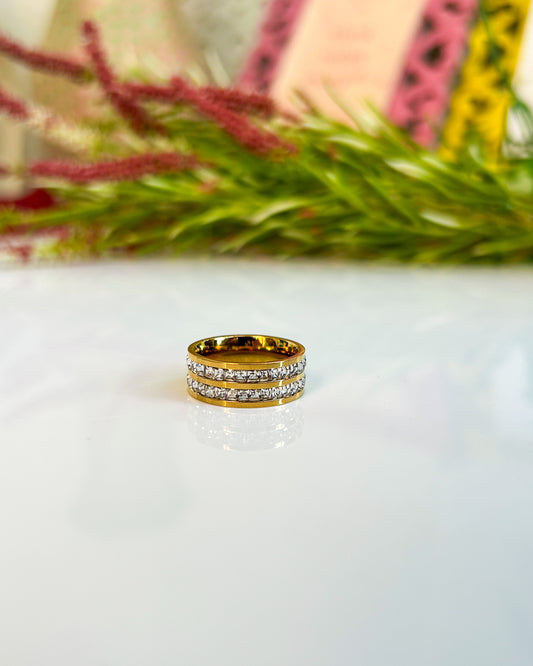 Layered studded ring