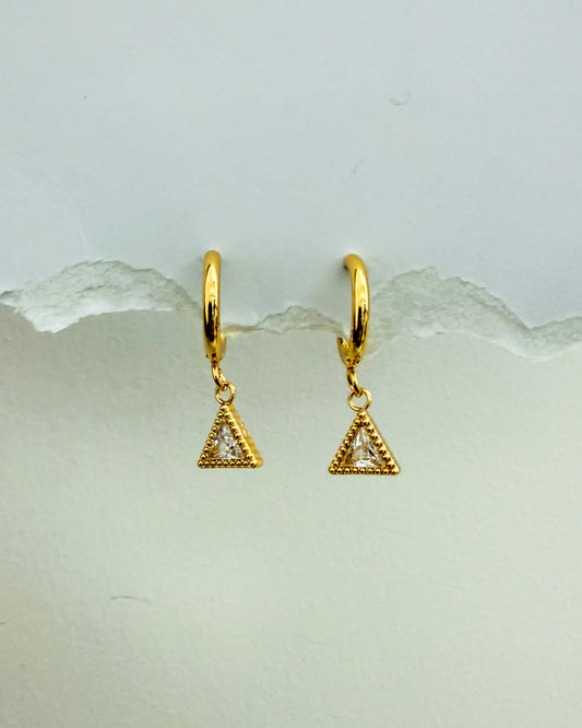 Drop geometric everyday huggies