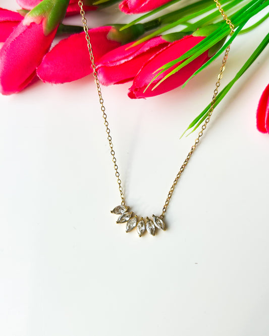 Dainty stone Necklace