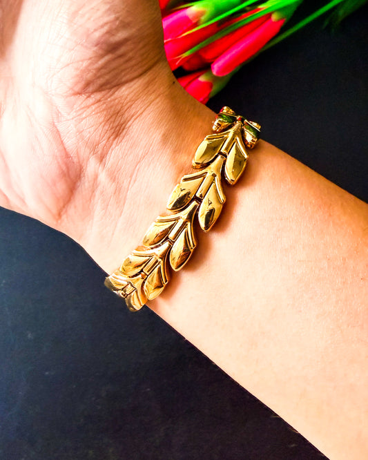 Unisex watch style bracelet