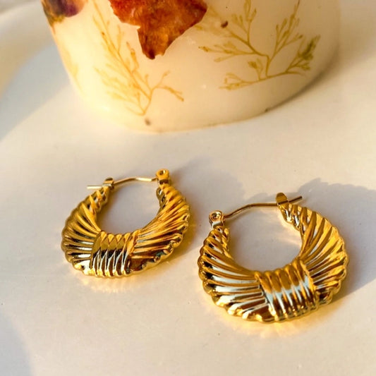 knot patterned hoops ( Slightly Smaller Than Pic.)
