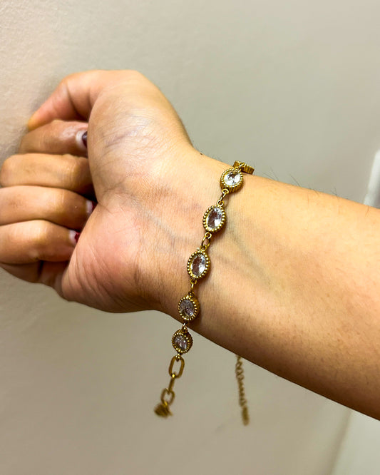 Oval stone chain bracelet desi x videshi collection