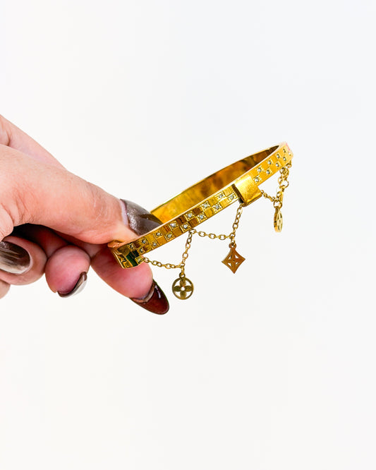 Hanging brand charms bracelet