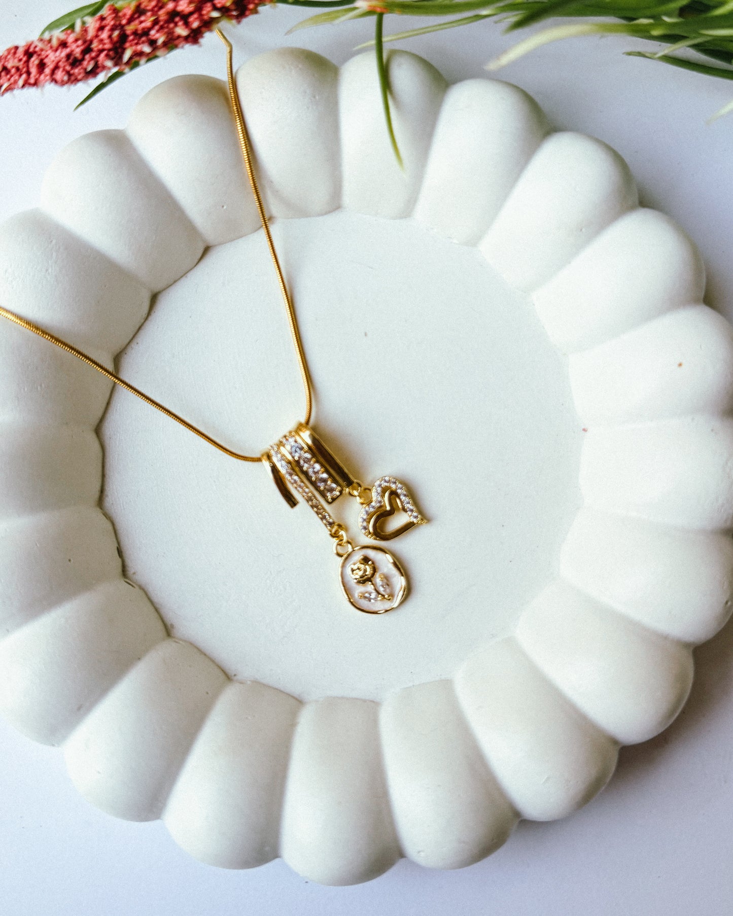 White rose heart charm necklace