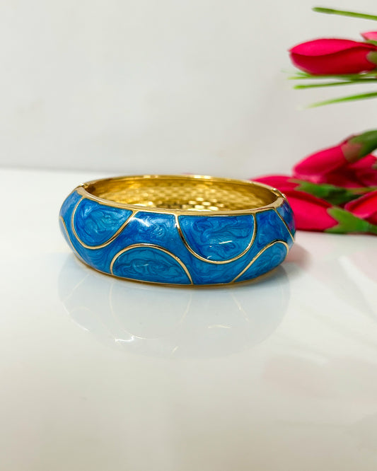 Chunky blue Italian bracelet