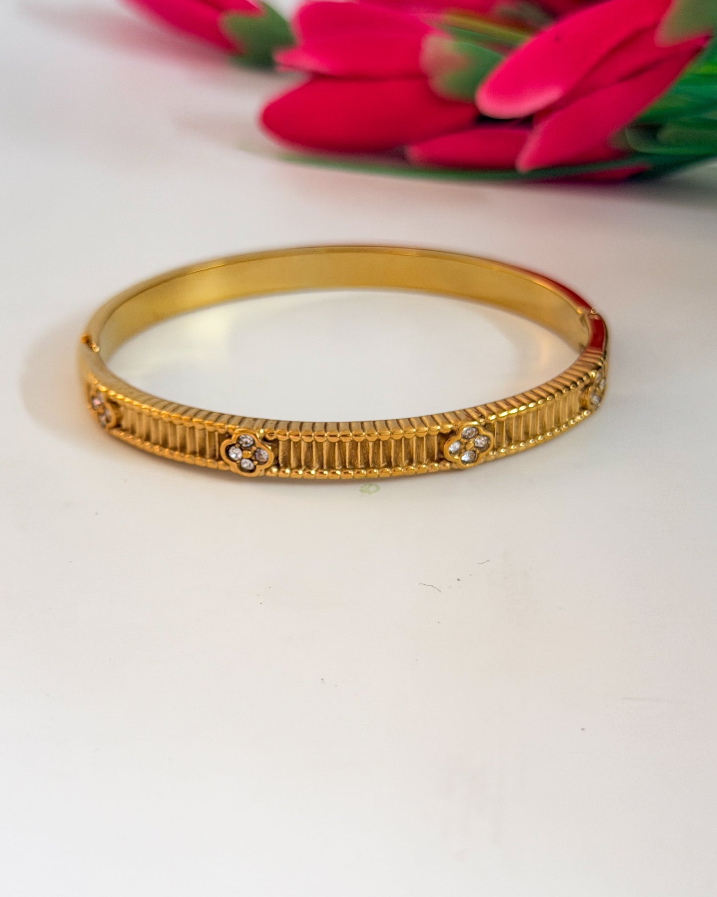 Flora Luxe bracelet