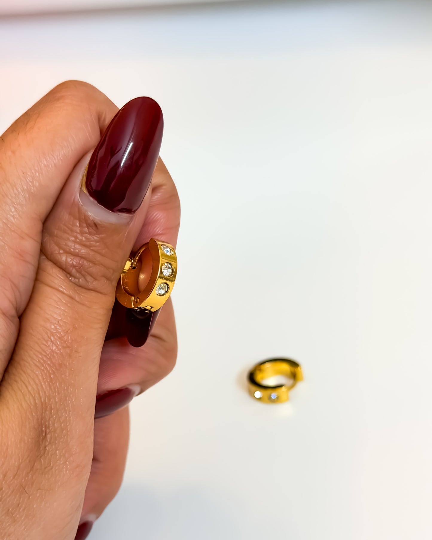 Mini huggies full stone