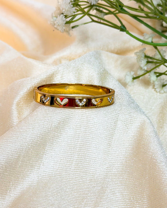Love Note thin wrist bracelet