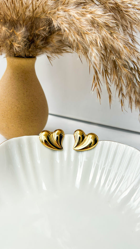 Swirl heart earrings