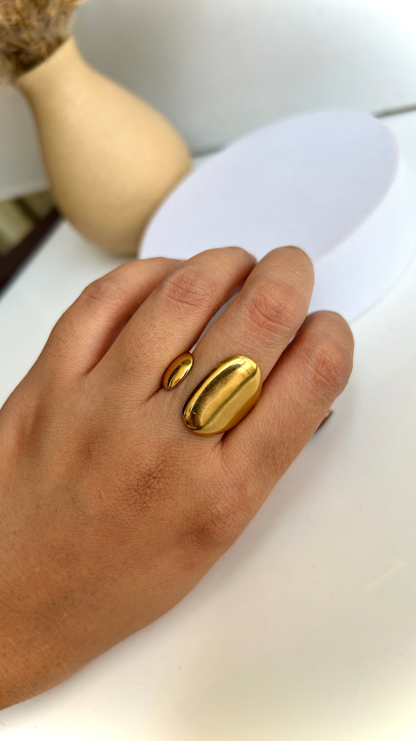 Chunky dual bubble adjustable ring