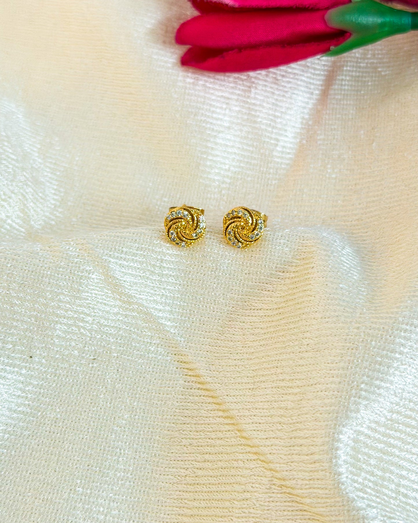 Swirl luxe earrings