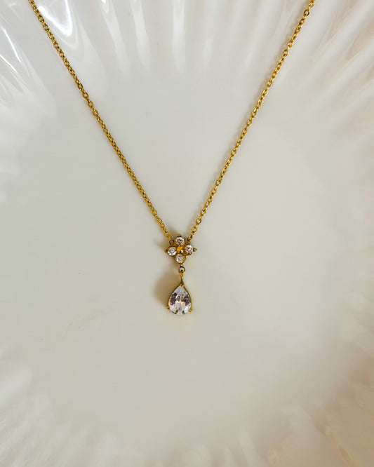 Tear drop with flower stone necklace