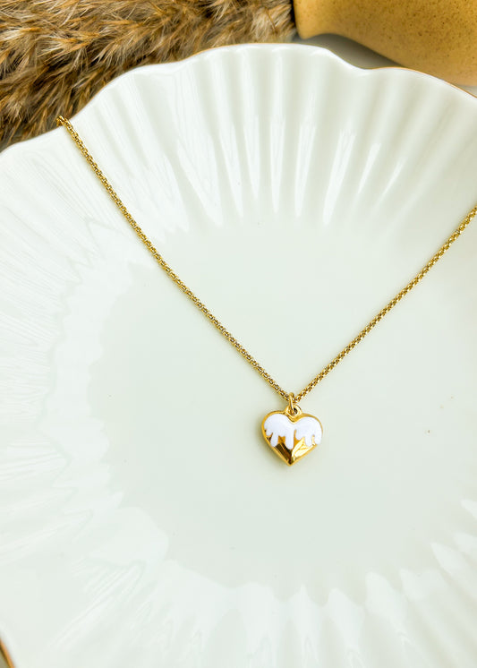 Mini dripping heart necklace