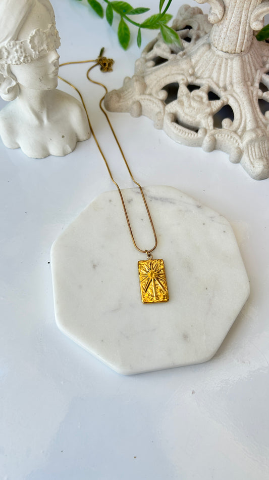 Geometric star necklace