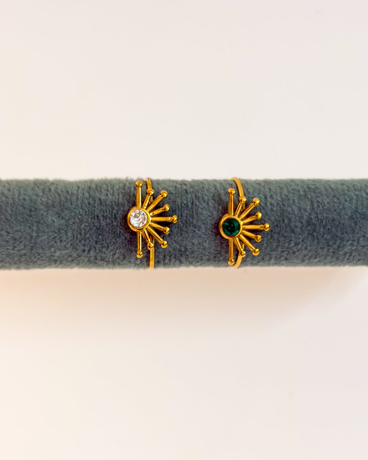 Sun adjustable ring