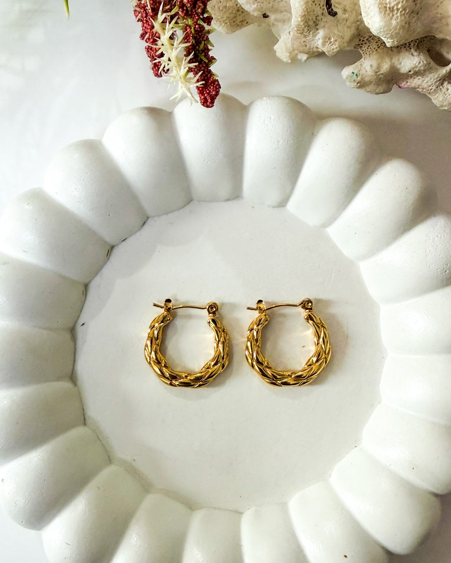 Classic pattern hoops