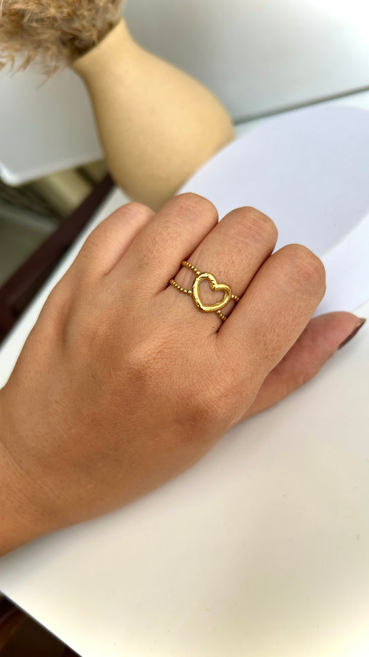 Loop heart adjustable ring