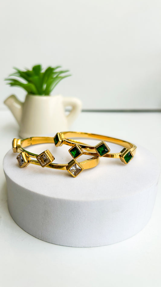 Square stone thin wrist bracelet
