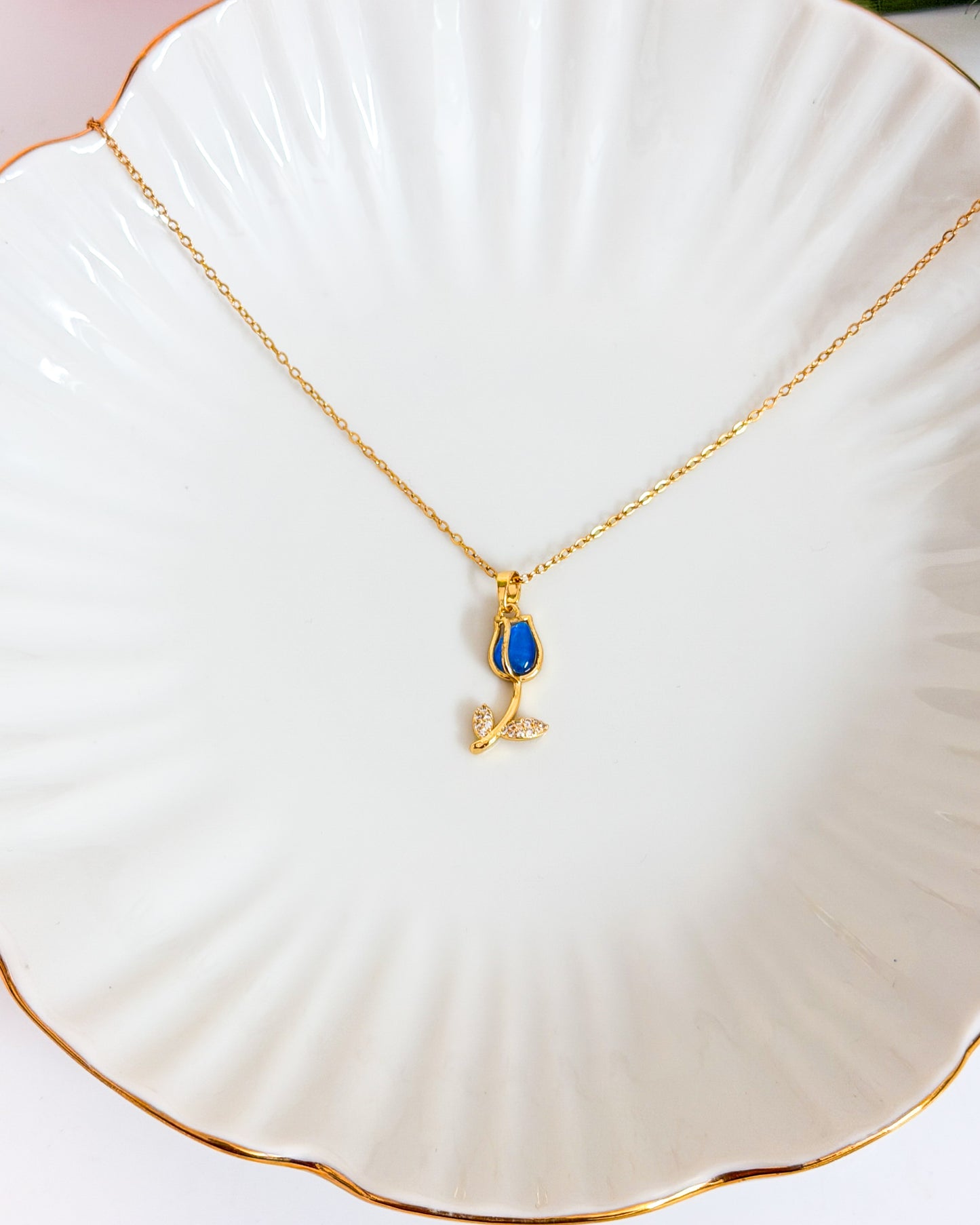 Blue tulip necklace