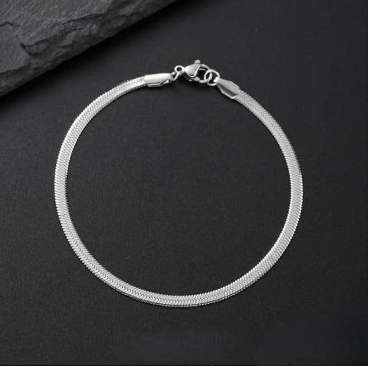 Silver snake chain bracelet
