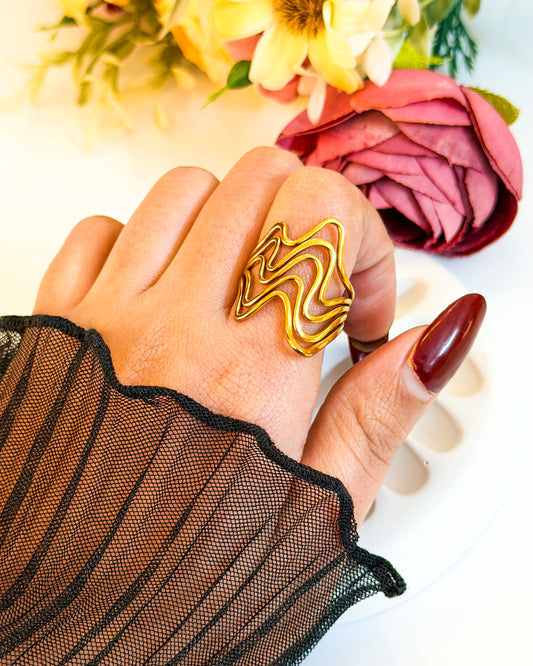 Zigzag delicate adjustable ring