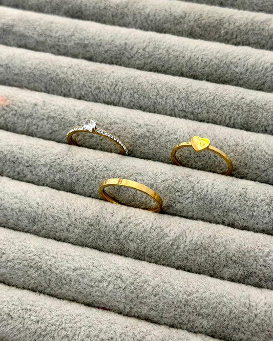 Love heart ring set of 3