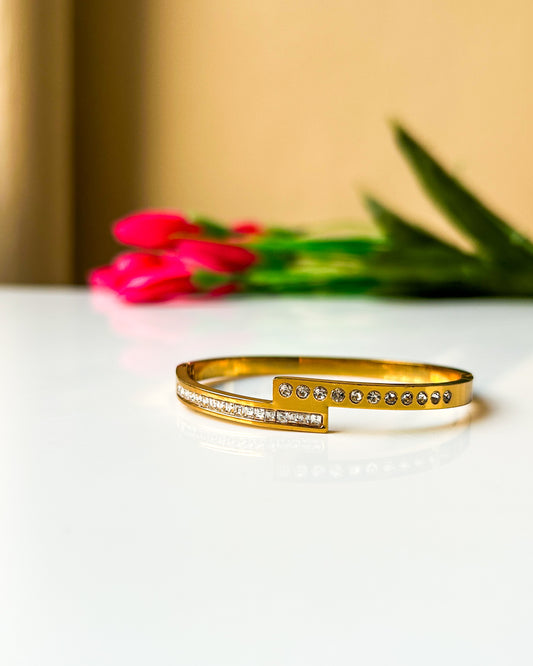 Over the top thin wrist/ baby size bracelet
