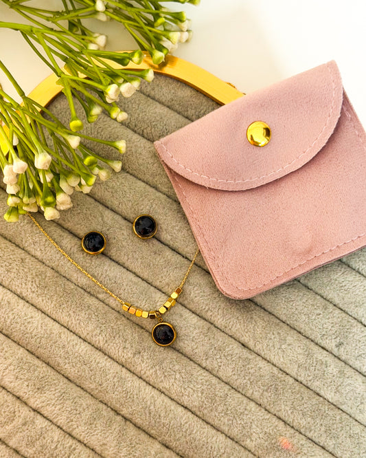 Round black stone necklace combo with pouch