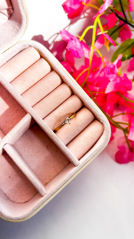 Luxe Heart stone adjustable ring