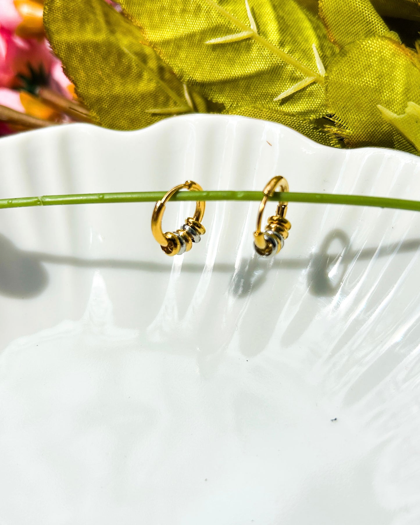Statement rings earrings