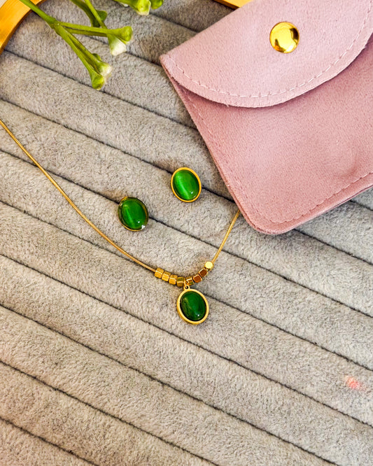 Lvy glow combo with pouch