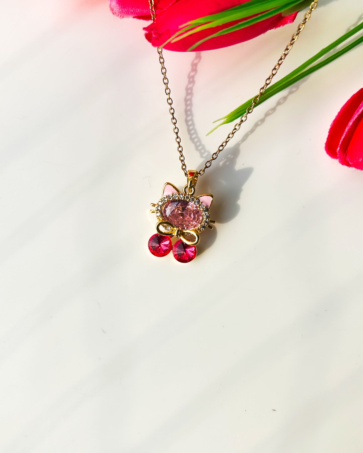 Hello kitty necklace