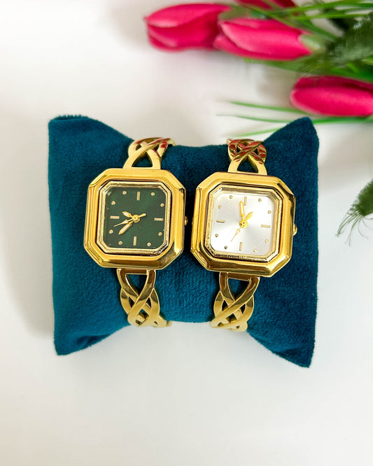 Wave pattern thin wrist baby size watch