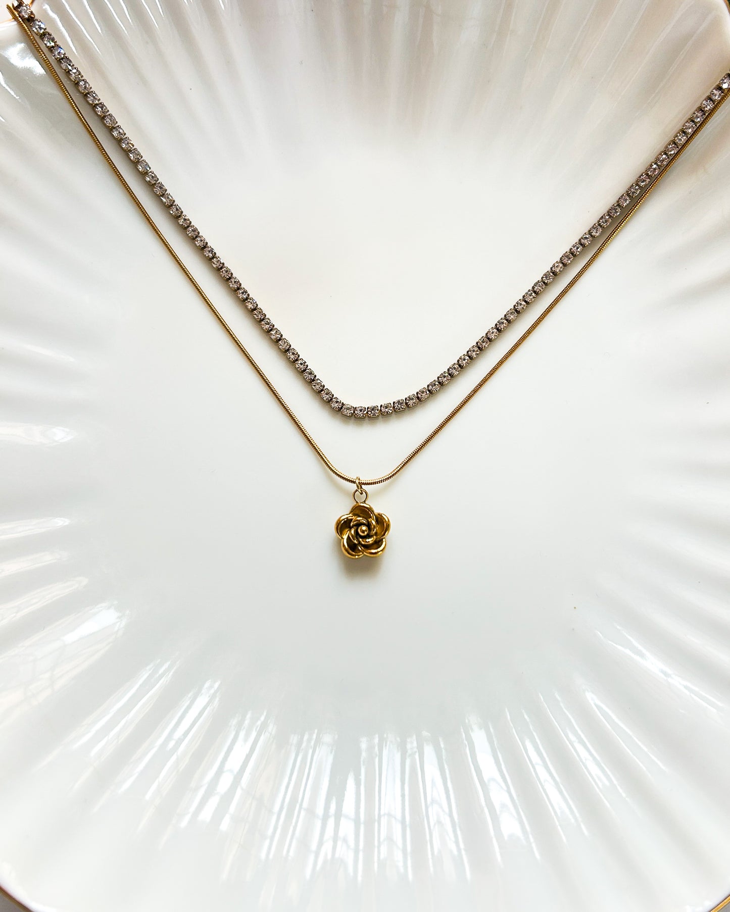 Mini rose layer tennis necklace