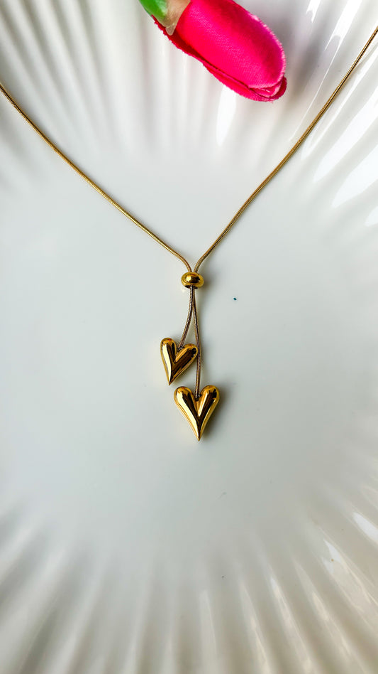 Adjustable hanging heart necklace