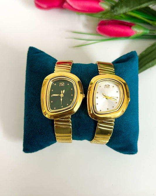 Classic wavy thin wrist baby size watch
