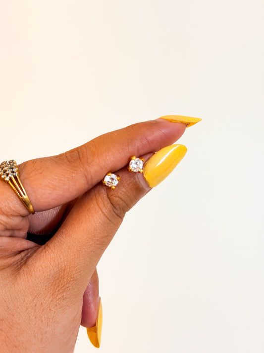 Solitaire ball back studs