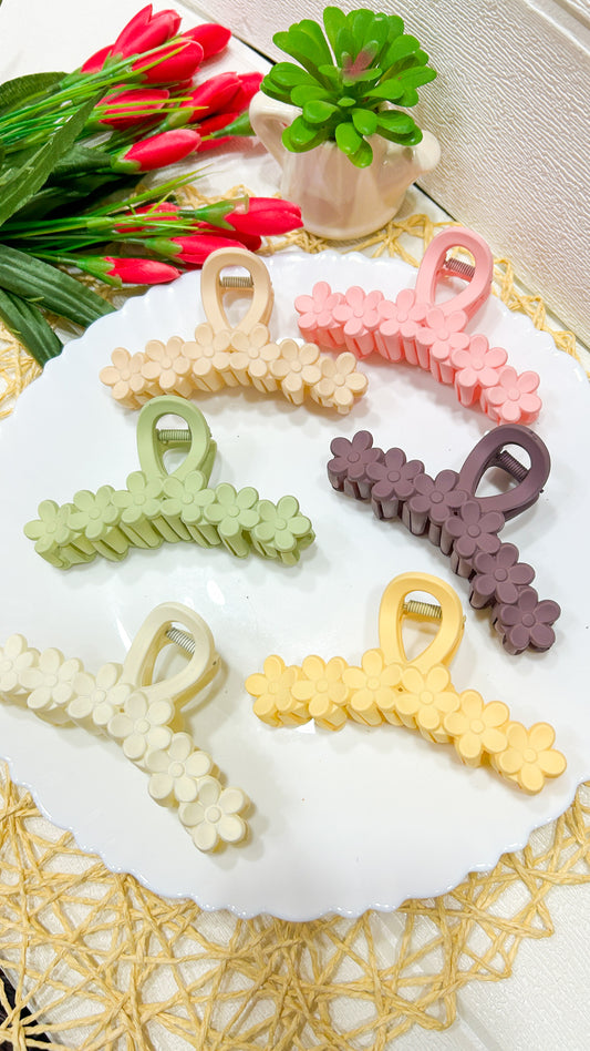 Big floral Claw clips