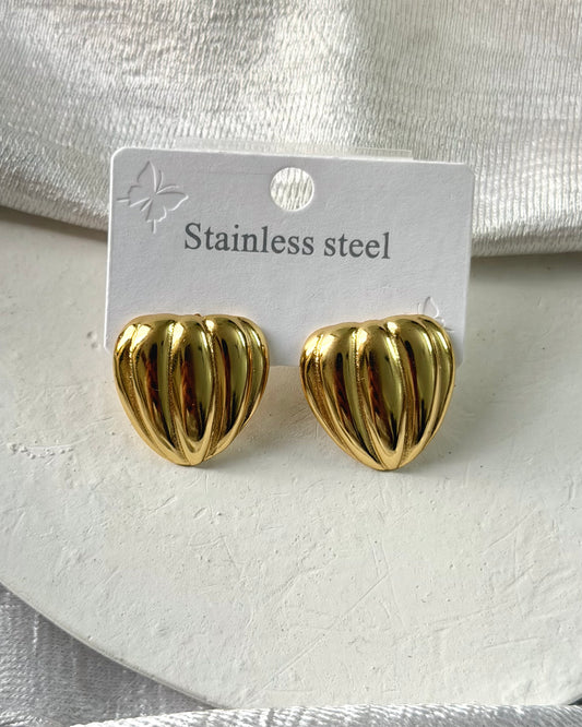 Viral Statement earrings