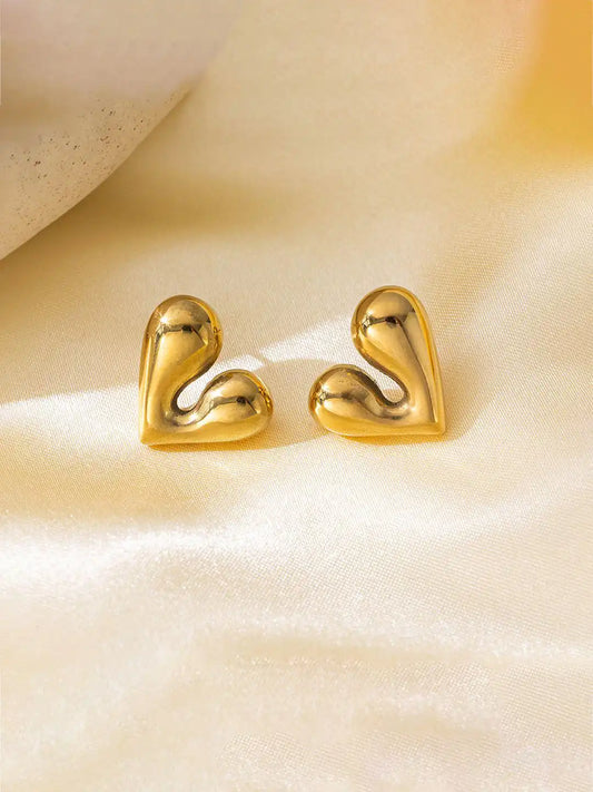 Bubbly heart statement, earring