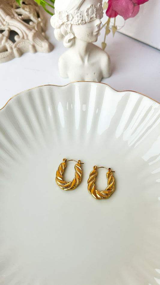Elongated vintage detailed hoops