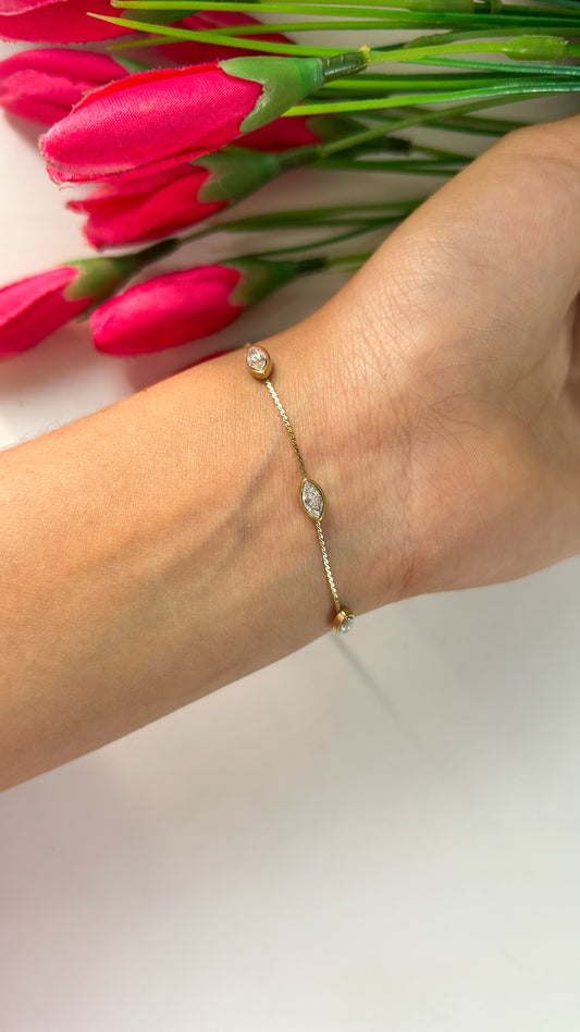 Luna drop Bracelet