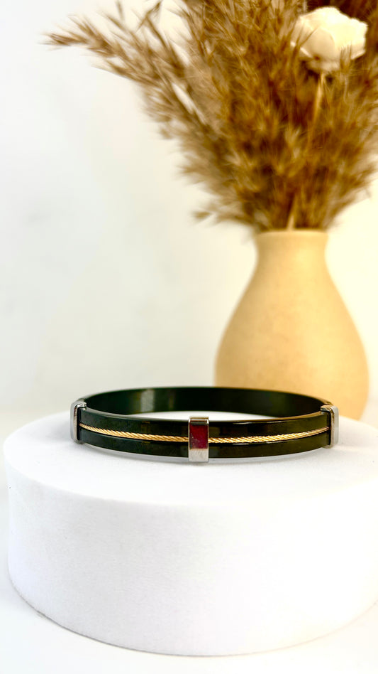 Black metal men bracelet